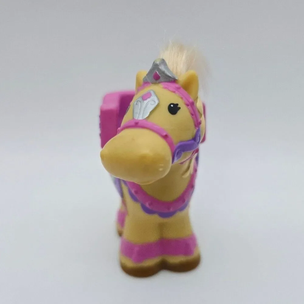 Fisher Price Little People Dance n Twirl Palace Sara Horse Pony